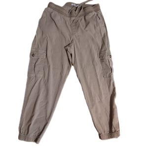 Sonoma women pants Size M elastic waste tactical